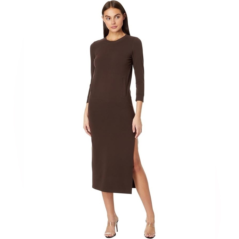 Norma Kamali 3/4 Sleeve Tailored Terry Gown Brown